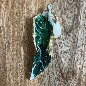 Decorative Green and White Real Shell Trinket Dish 5”